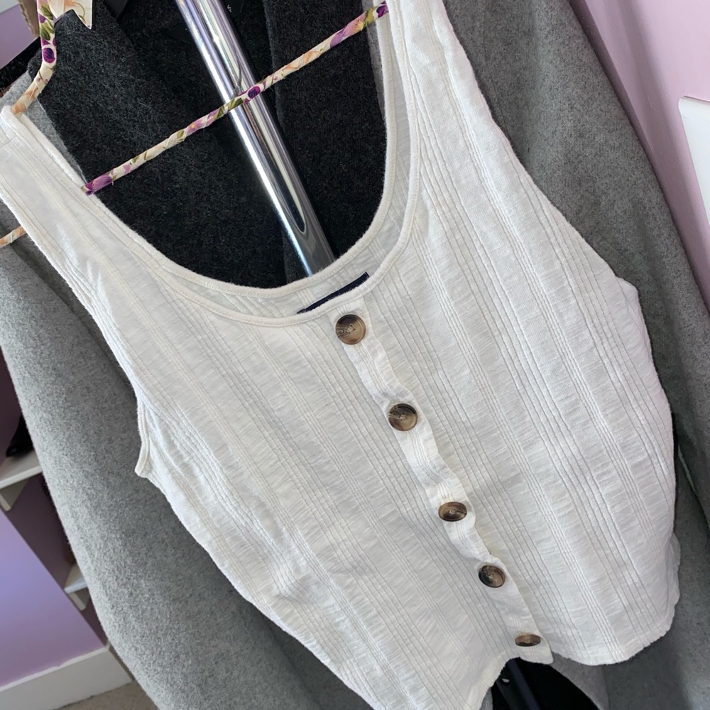 Top - Picture 3 of 3